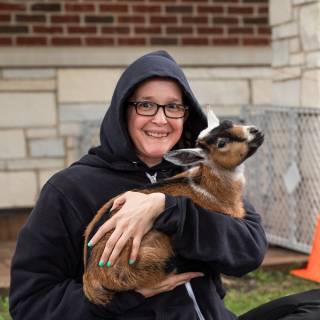 Lauraphotospets hhs goat yoga  -101