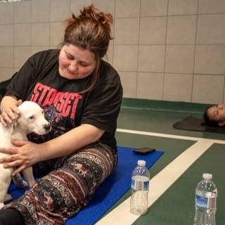 Hhs puppy yoga -109